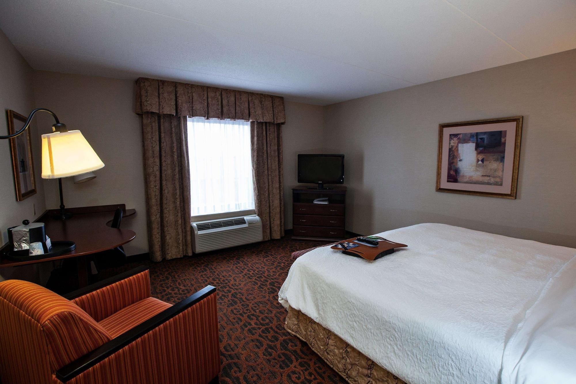 Hampton Inn By Hilton Napanee Greater Napanee Exterior photo